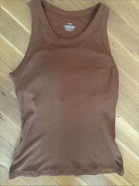 Ribbed Tank Top - Brown